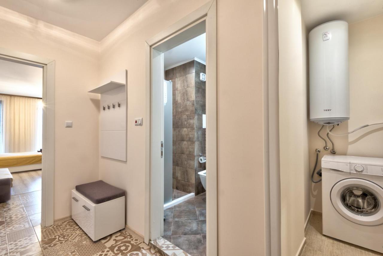 Business Studio Zia 2- In Lazur Burgas Екстер'єр фото